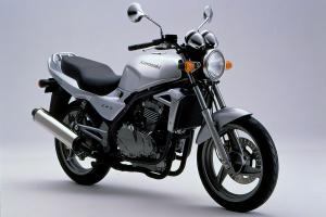 Kawasaki ER-5 Twister
